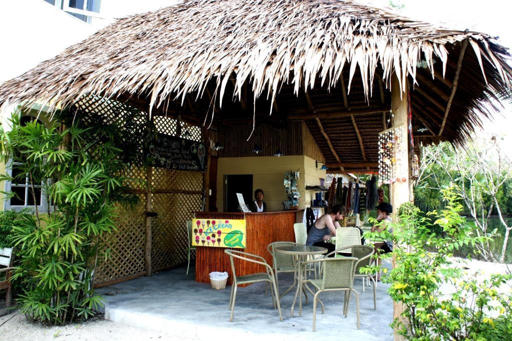 Roo Poo Guest House Koh Kho Khao Island Extérieur photo